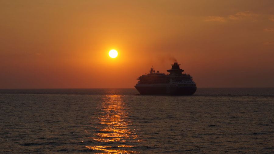 Ferries and hydrofoils in Italy